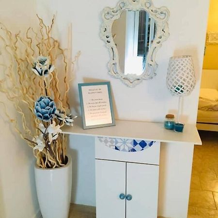 Casa Vacanze Occhi Blu Molfetta Bagian luar foto