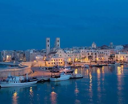 Casa Vacanze Occhi Blu Molfetta Bagian luar foto